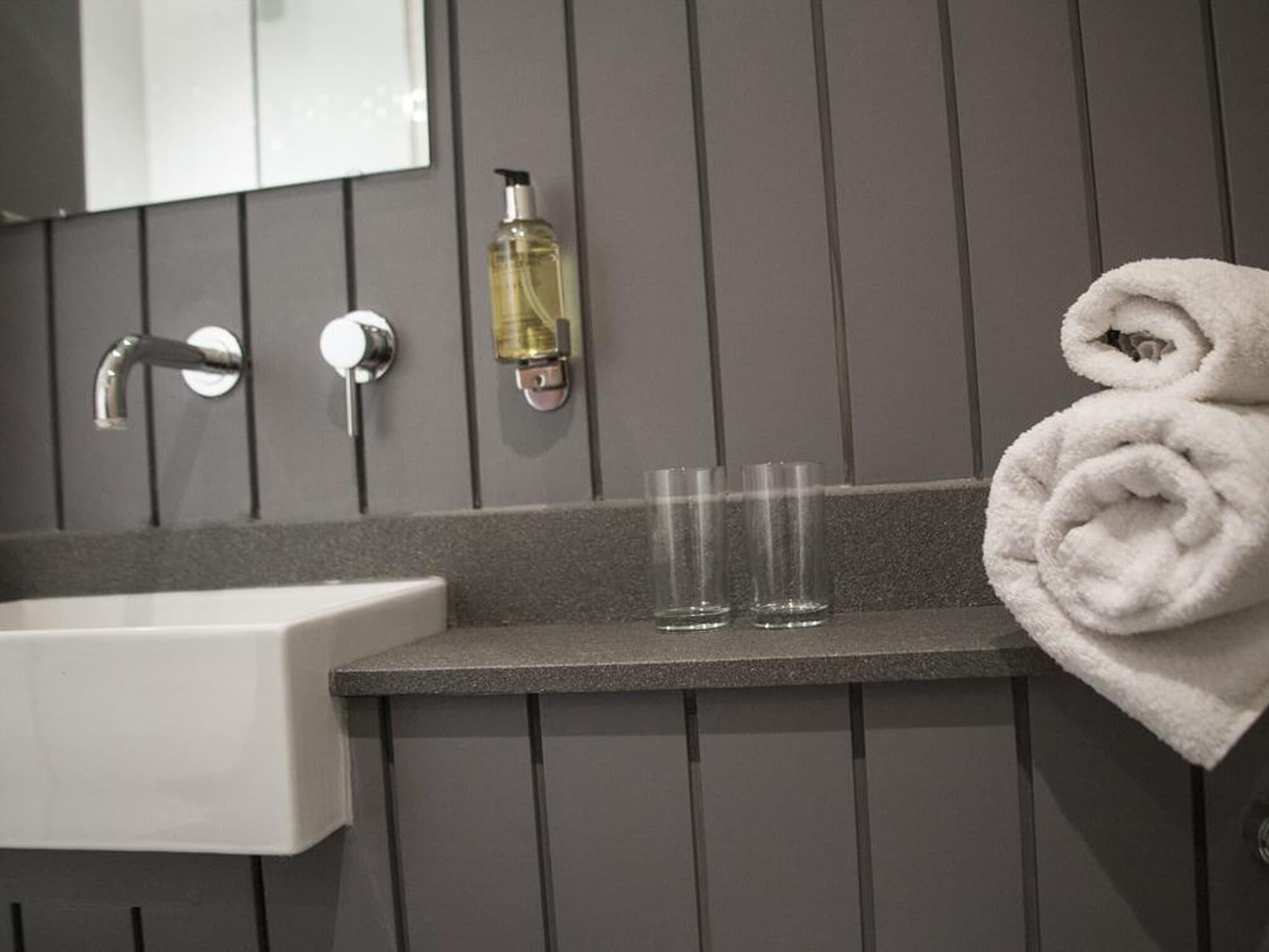 The Ragged Cot Hotel Minchinhampton Ngoại thất bức ảnh