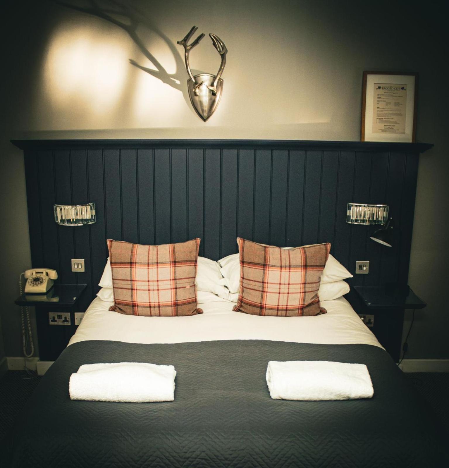 The Ragged Cot Hotel Minchinhampton Ngoại thất bức ảnh