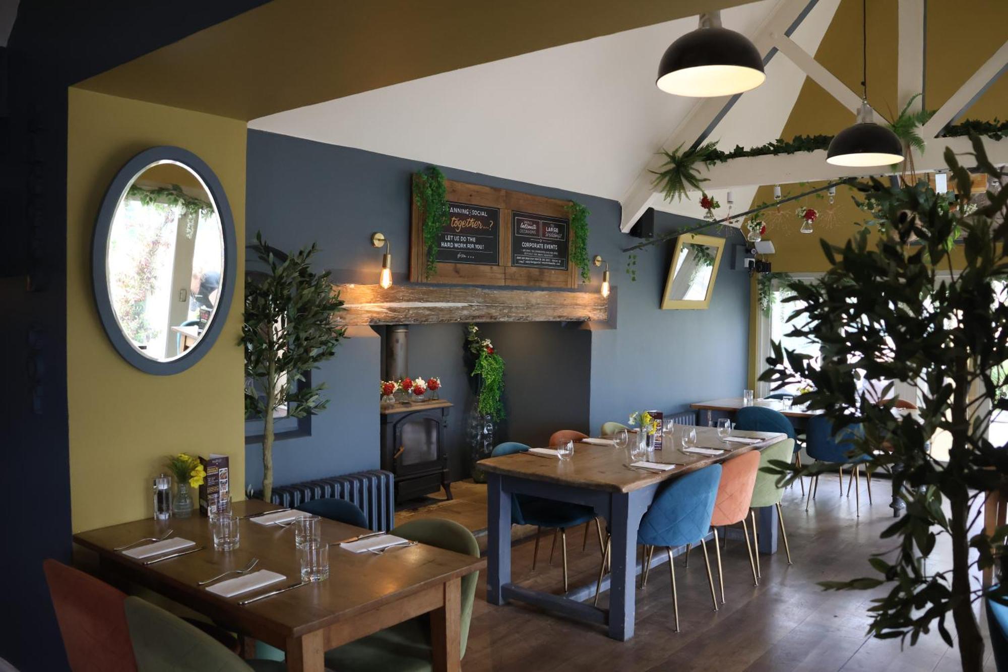 The Ragged Cot Hotel Minchinhampton Ngoại thất bức ảnh