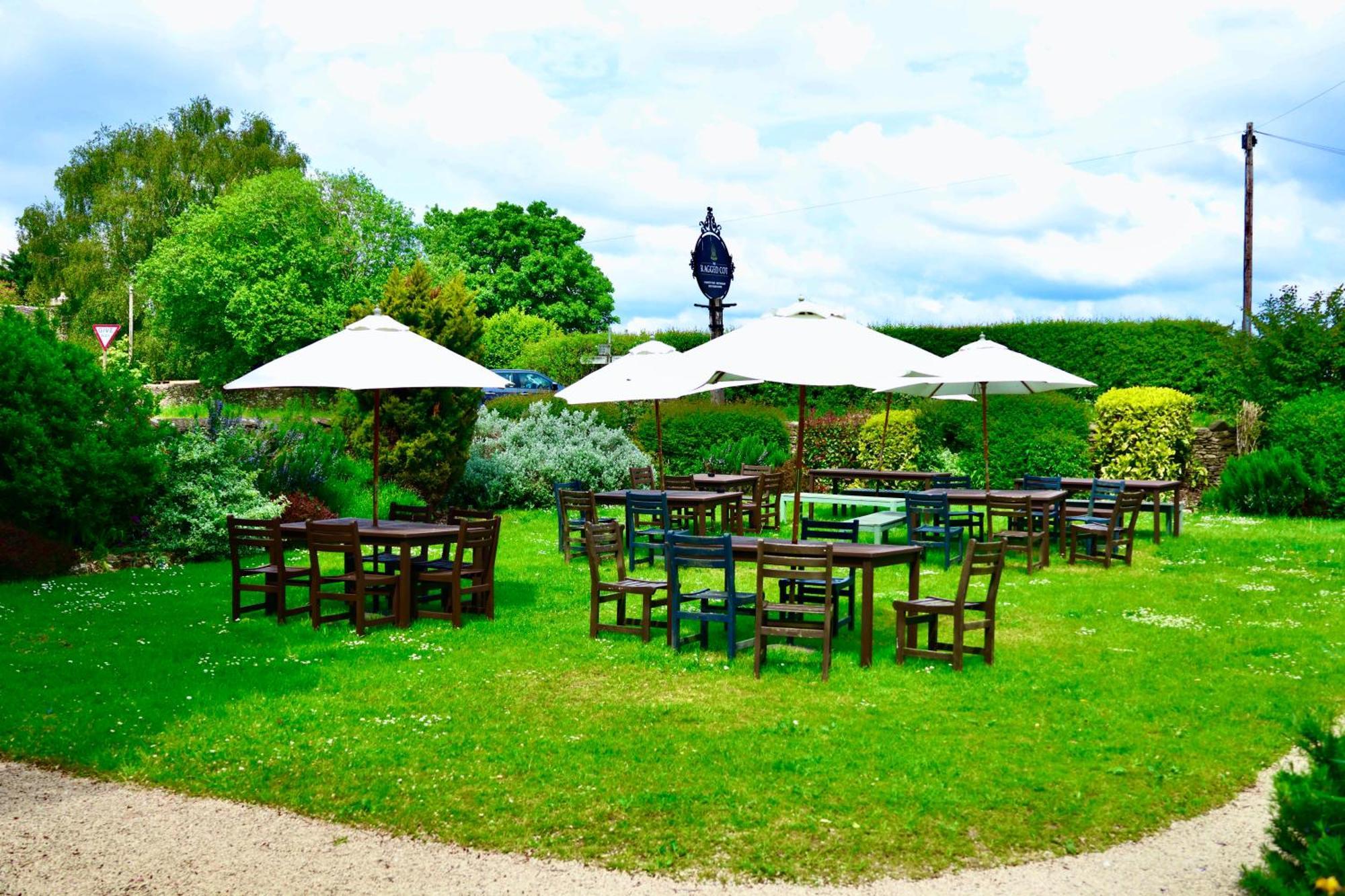 The Ragged Cot Hotel Minchinhampton Ngoại thất bức ảnh